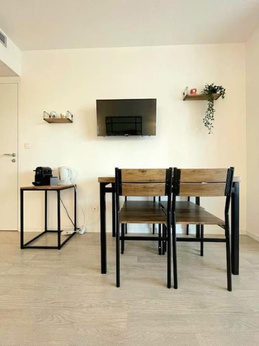 Studio & Balcon - Clim - Gare Lourdes Esterno foto